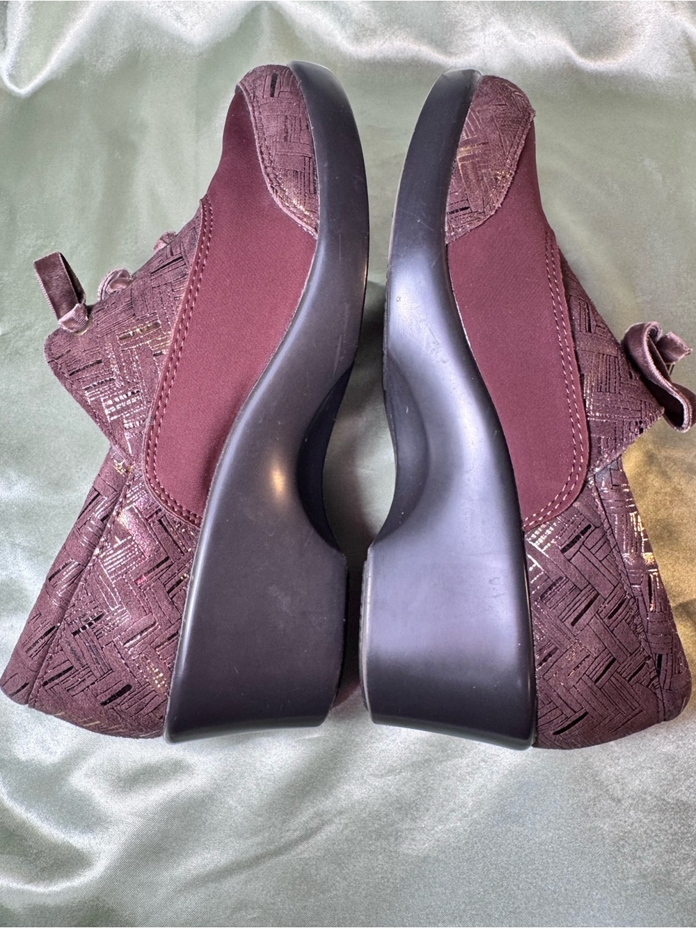 Alegria Burgundy Brown Metallic Comfort Lace-Up Mary Jane Heels size 37 Women’s - Picture 6 of 9